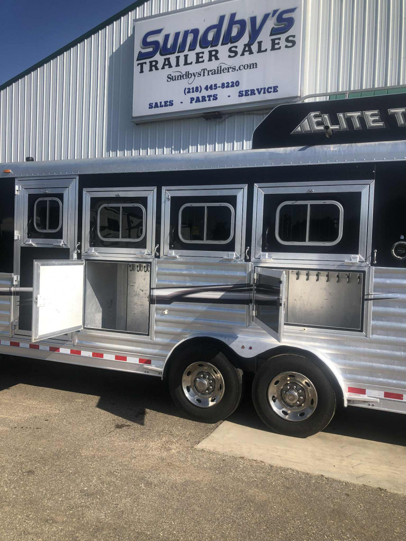 Used 2020 Elite Trailers 8413 Sideload Horse Trailer
