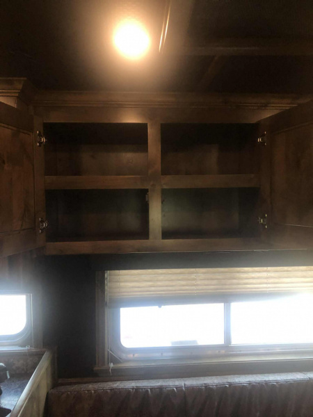 Used 2020 Elite Trailers 8413 Sideload Horse Trailer