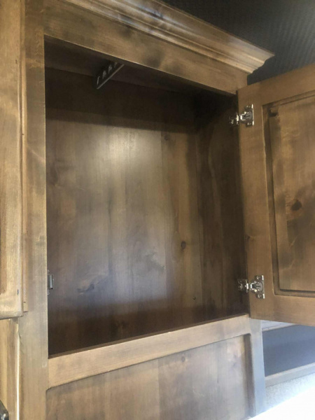 Used 2020 Elite Trailers 8413 Sideload Horse Trailer