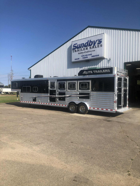 Used 2020 Elite Trailers 8413 Sideload Horse Trailer