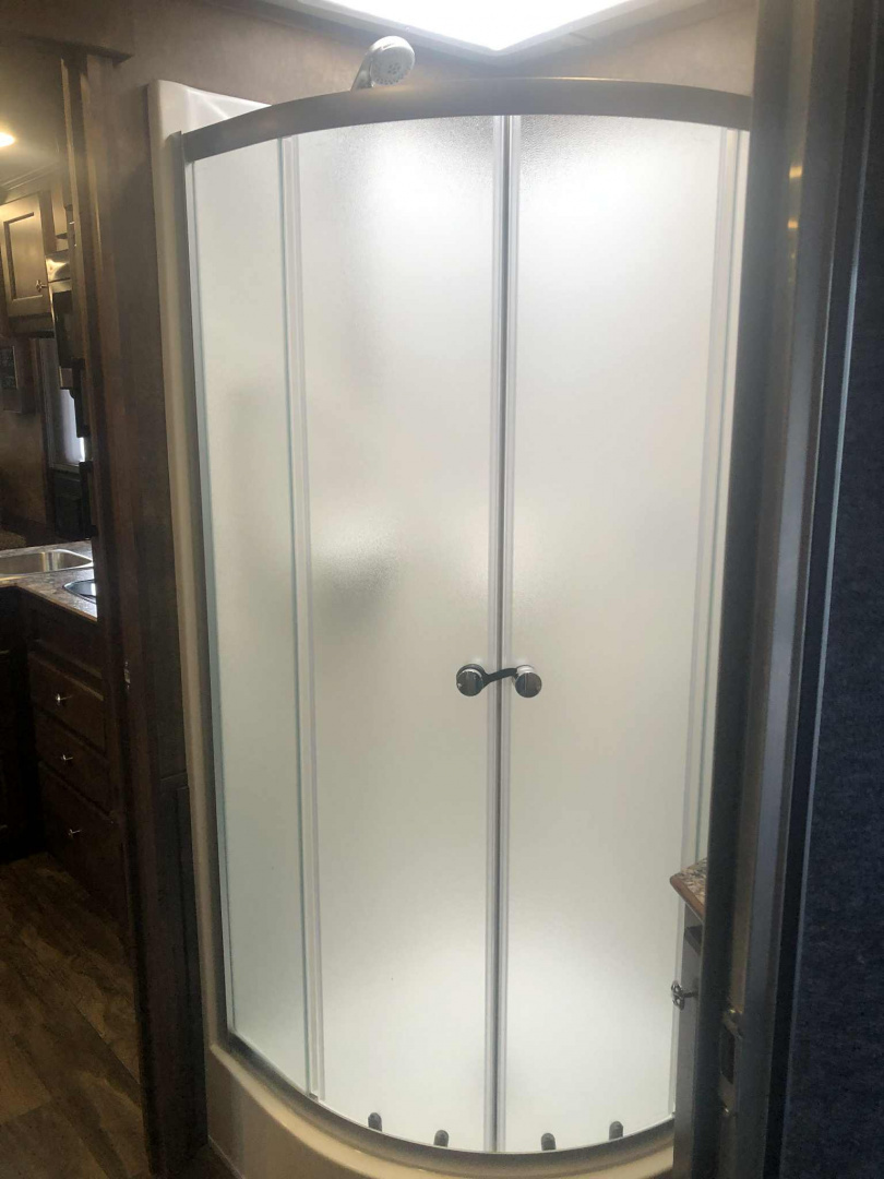 Used 2020 Merhow Stock Combo Living Quarter