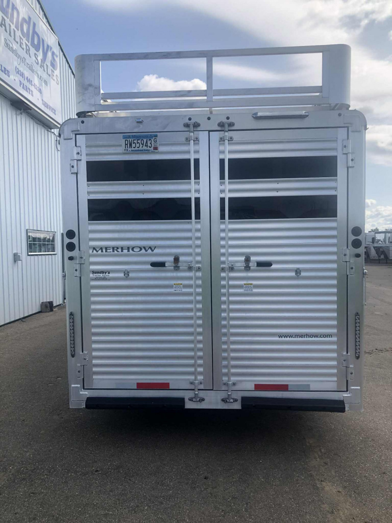 Used 2020 Merhow Stock Combo Living Quarter