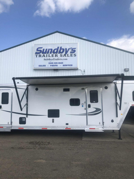 Used 2020 Merhow Stock Combo Living Quarter