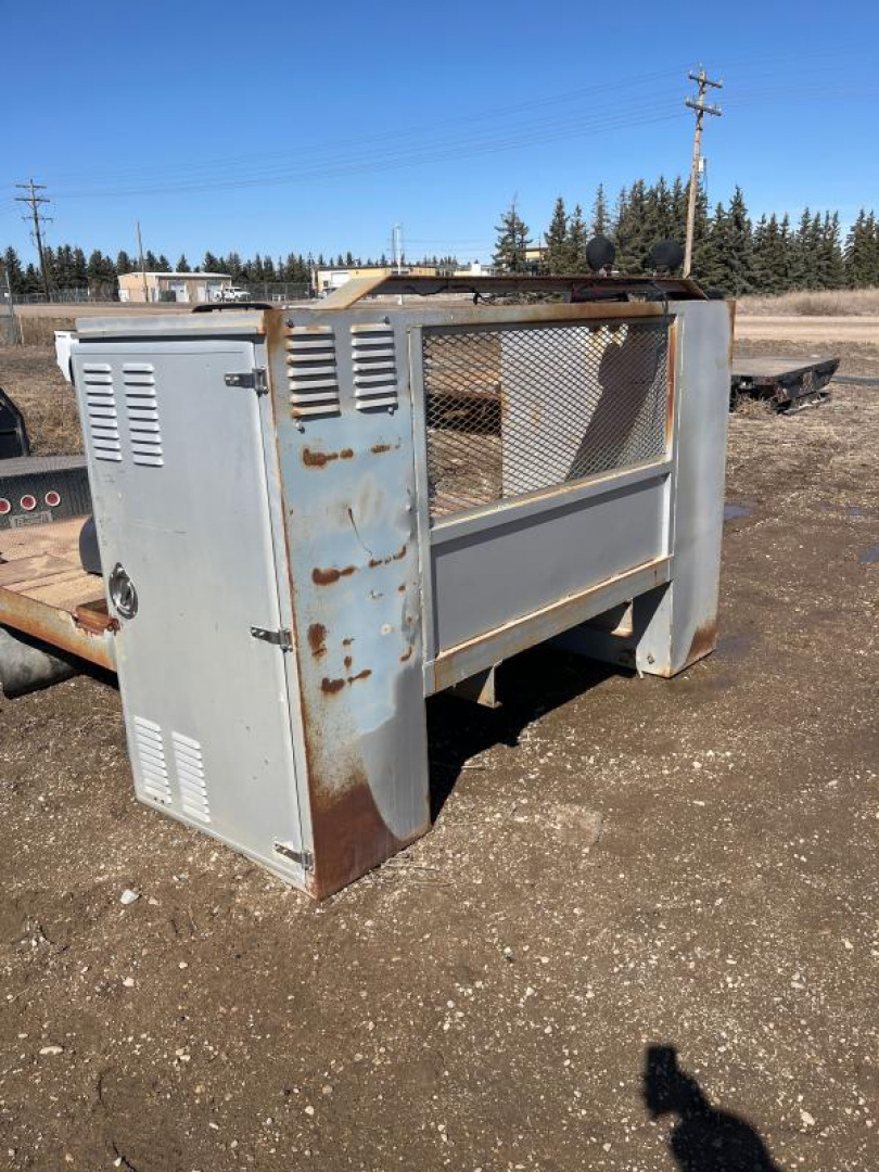 Used 2000  ROUSTABOUT BED 84" CA  Flat Decks