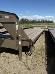 New 2025 Load Trail GP0240122 40ft Straight Deck 14ply tires