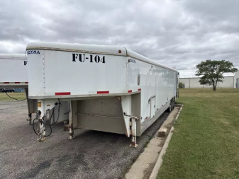 Used 2011 Royal Cargo Trailers 38' GOOSENCK Cargo / Enclosed Trailer