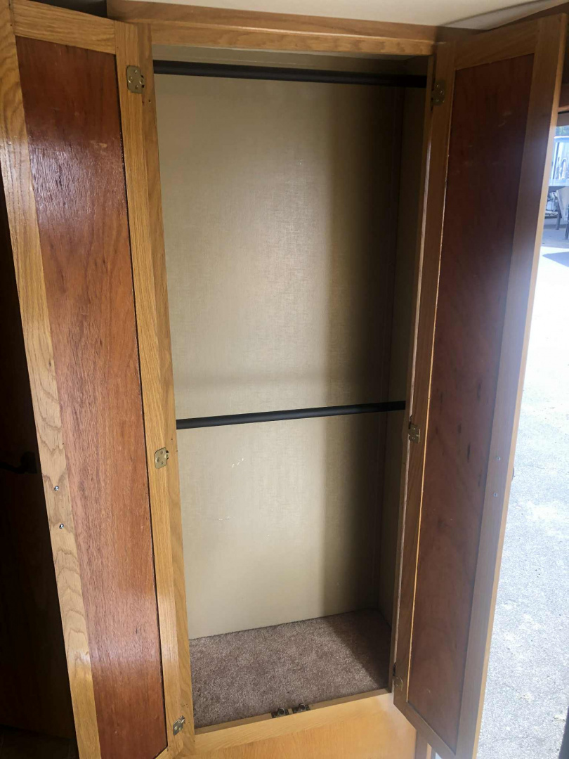 Used 2000 Barrett 3H Stock Combo Living Quarter