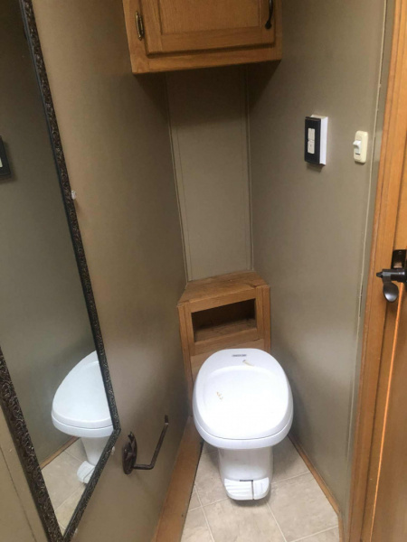 Used 2000 Barrett 3H Stock Combo Living Quarter