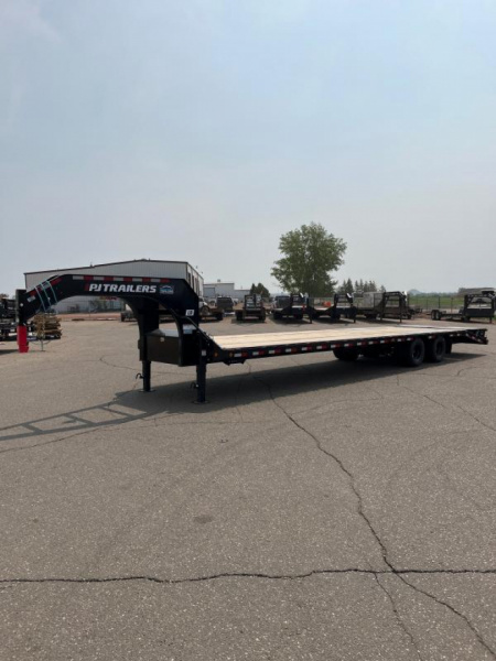 New 2026 PJ Trailers 36' Flatbed with HYDRAULIC DISC BRAKES
