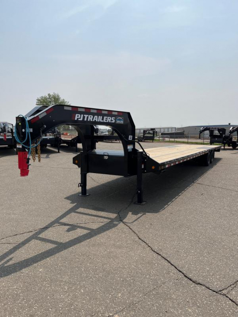 New 2027 PJ Trailers 102" x 40' LD Flatbed Trailer