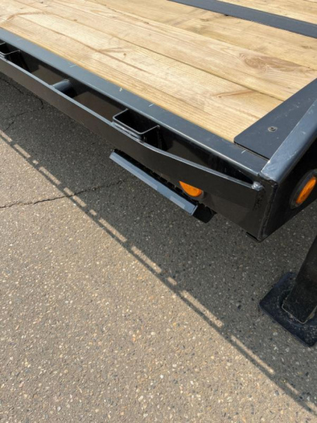 New 2027 PJ Trailers 102" x 40' LD Flatbed Trailer