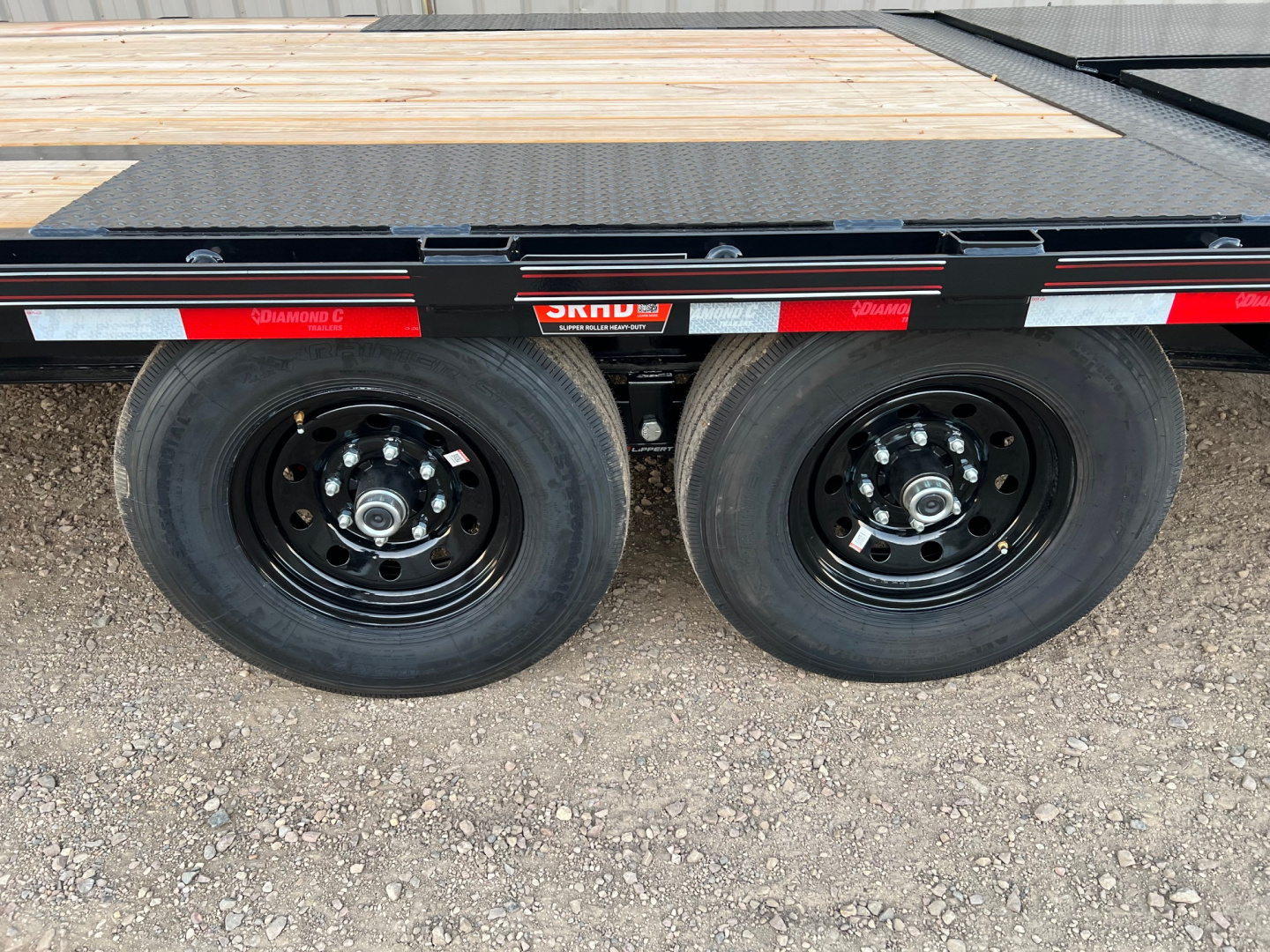 New 2026 Diamond C Trailers 25' FMAX207 Gooseneck Flatbed Trailer