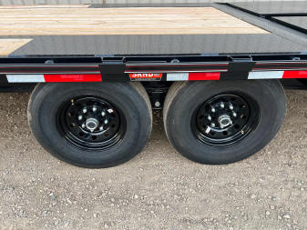 New 2026 Diamond C Trailers 25' FMAX207 Gooseneck Flatbed Trailer