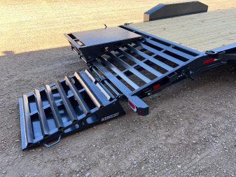 New 2026 Diamond C Trailers 22' LPX207 Equipment Trailer