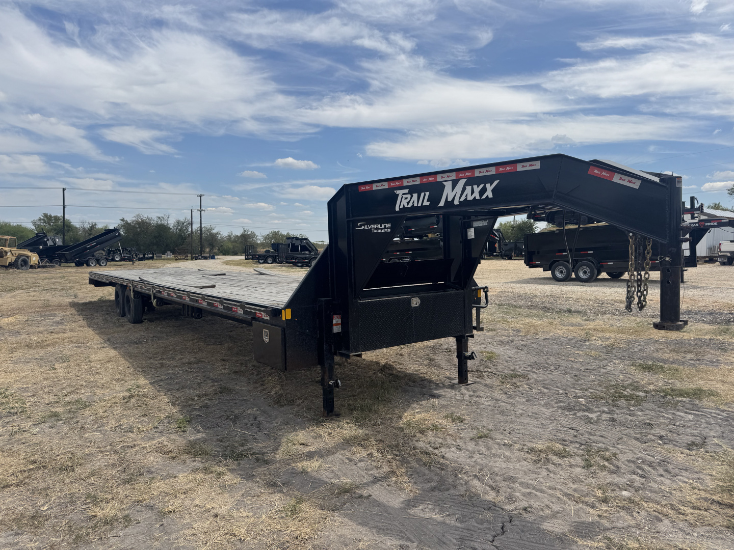 Used 2024 Trail Maxx SD210S-40 Deckover Trailer