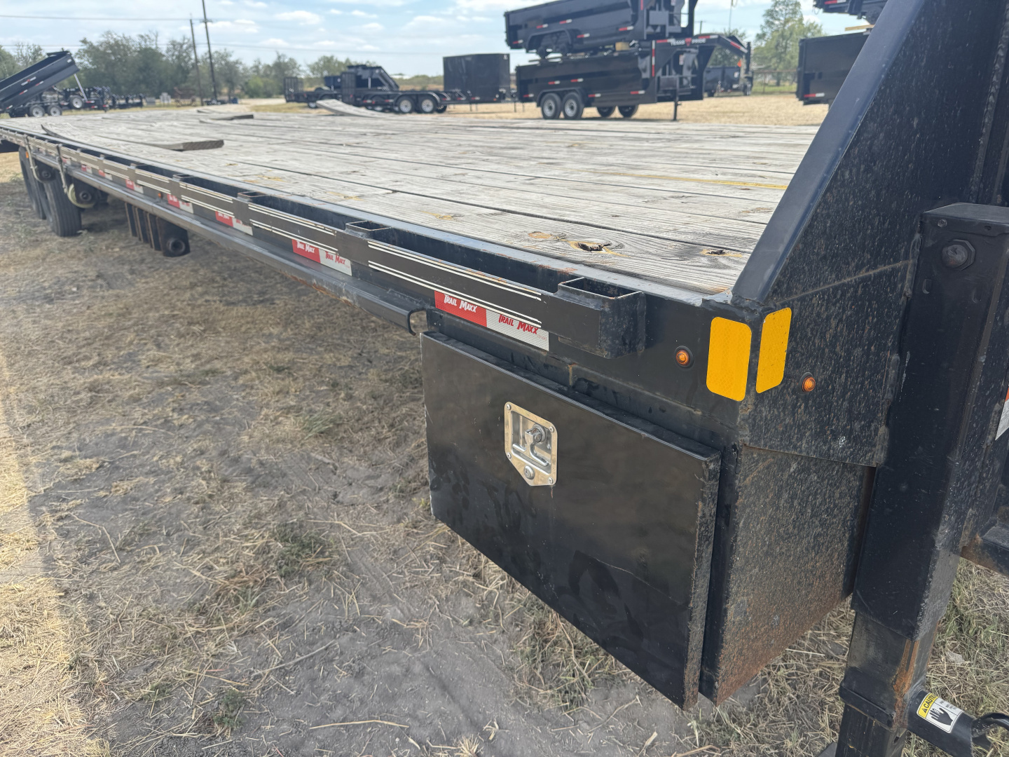 Used 2024 Trail Maxx SD210S-40 Deckover Trailer