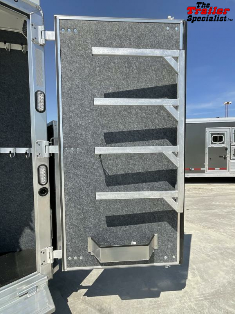 New 2024 Lakota CHARGER 4H GN LQ Horse Trailer