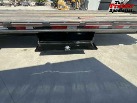 New 2024 Diamond C Trailers 8.5FT X 30FT 18K GVW Flatbed Trailer