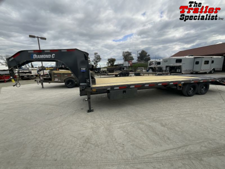 New 2025 Diamond C Trailers 8.5FT X 25FT 15.5K GVW Flatbed Trailer