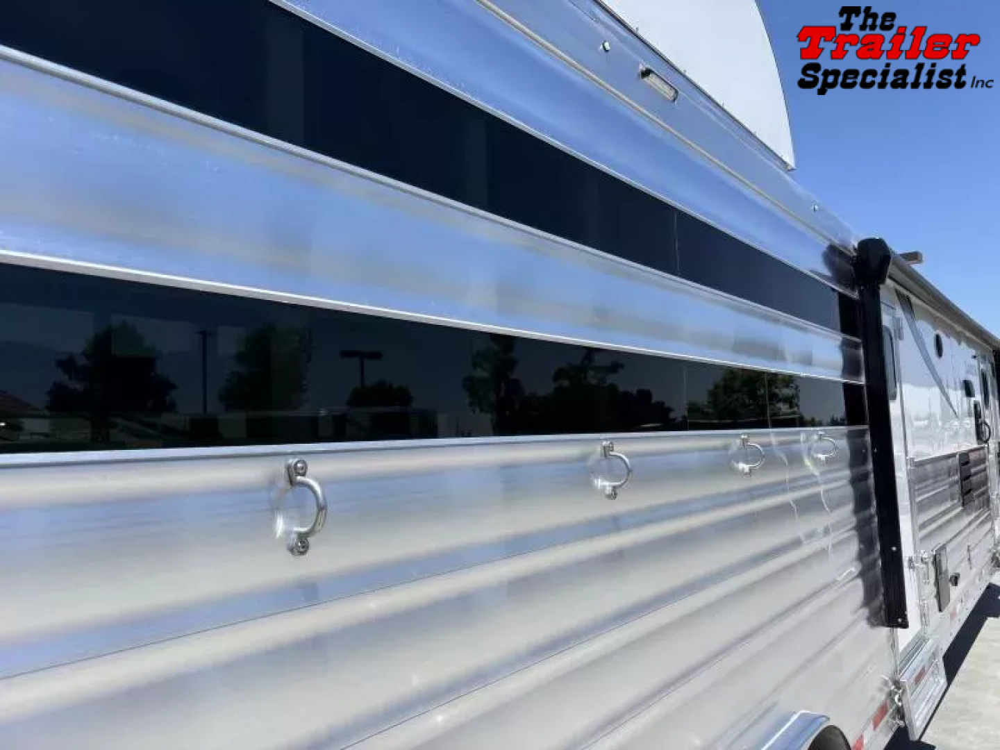 New 2026 Lakota CHARGER STOCK LQ Horse Trailer