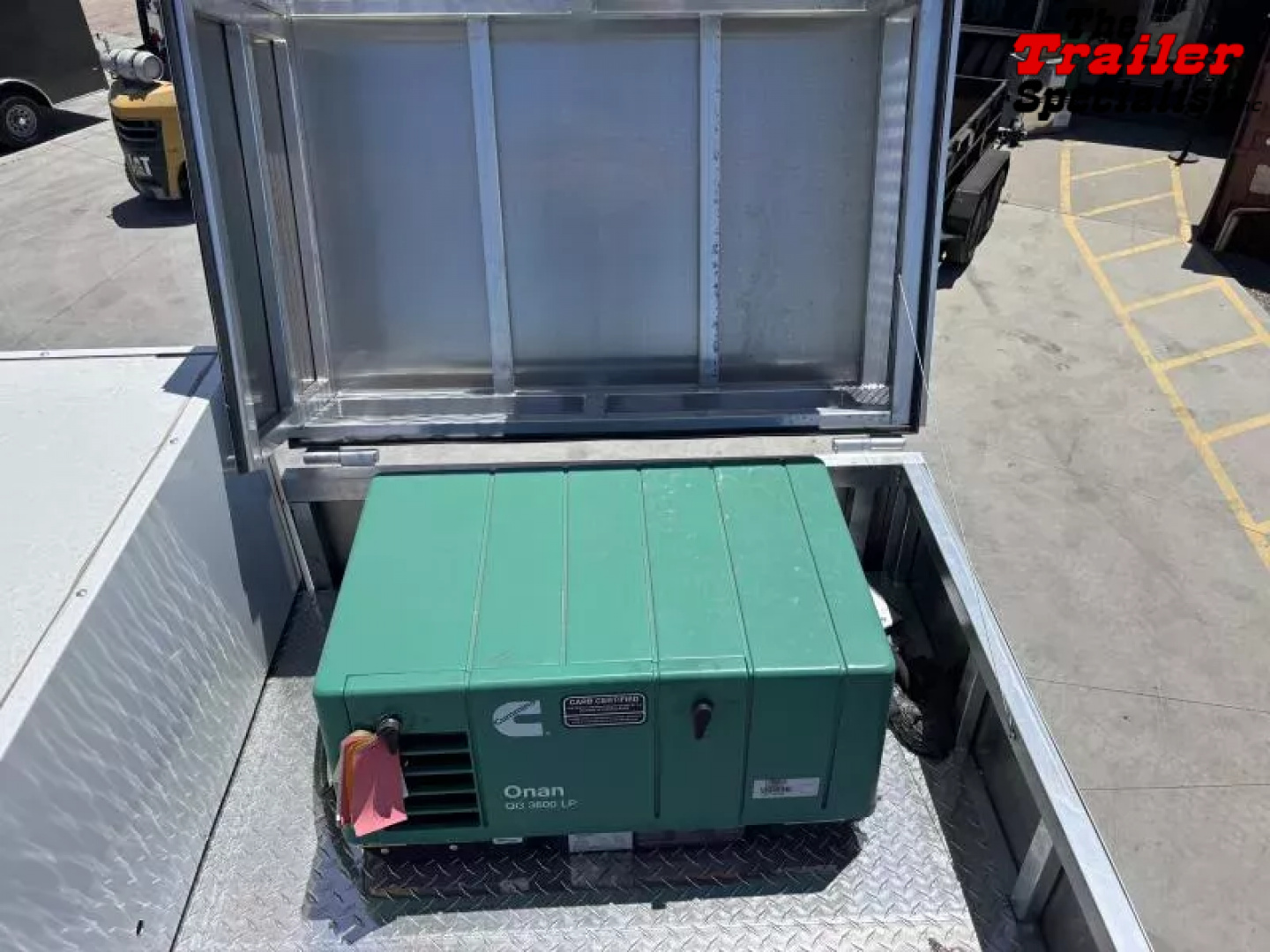 New 2026 Lakota CHARGER STOCK LQ Horse Trailer