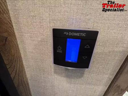 New 2026 Lakota CHARGER STOCK LQ Horse Trailer