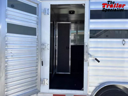 New 2026 Lakota CHARGER STOCK LQ Horse Trailer