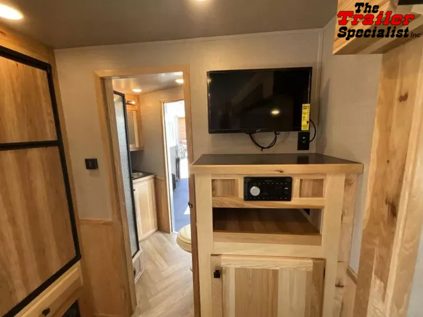 New 2026 Lakota COLT 13FT LQ 3H SLANT GN Horse Trailer