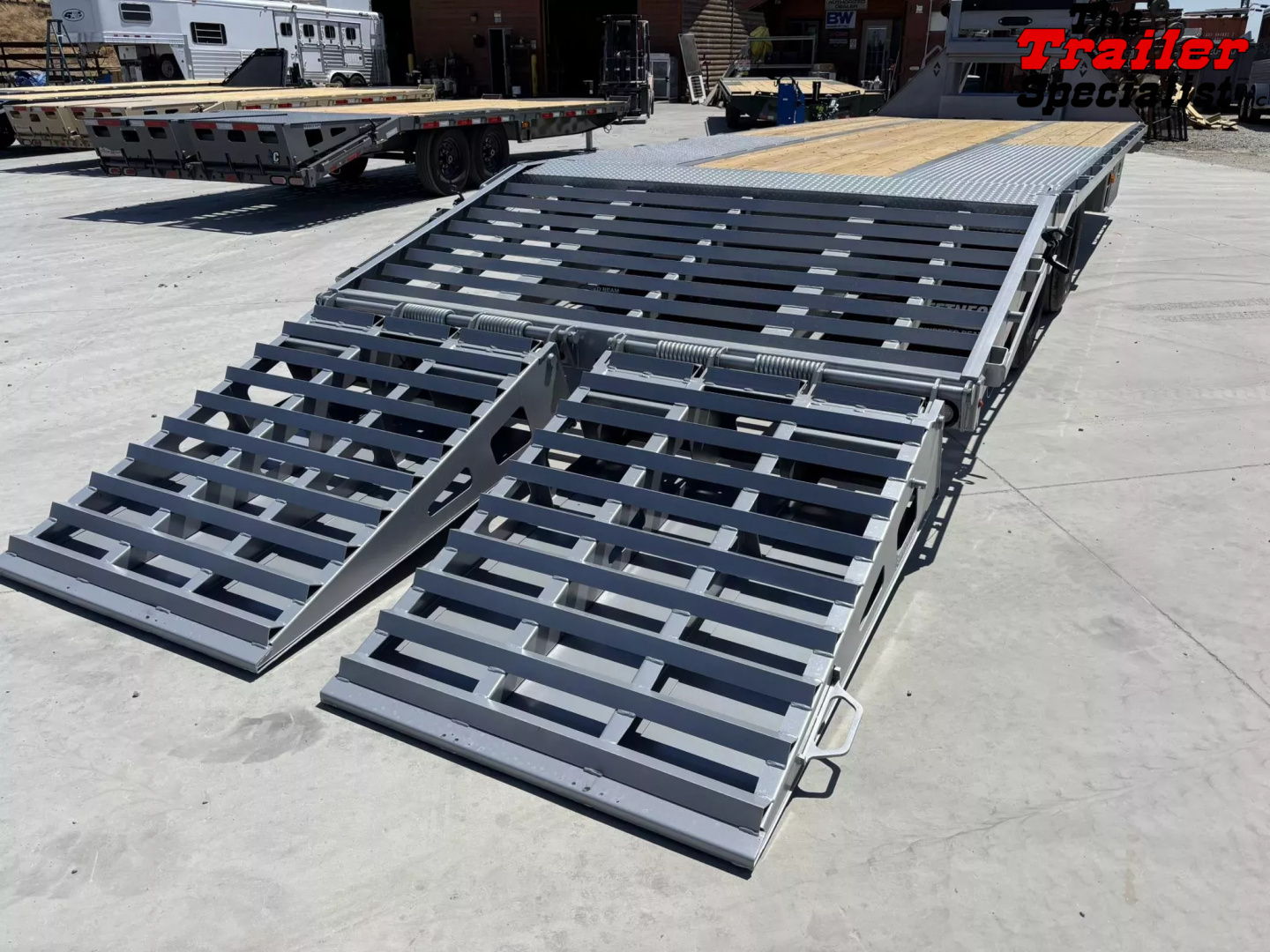 New 2025 Diamond C Trailers 8.5FT X 25FT 25.9K GVW Flatbed Trailer