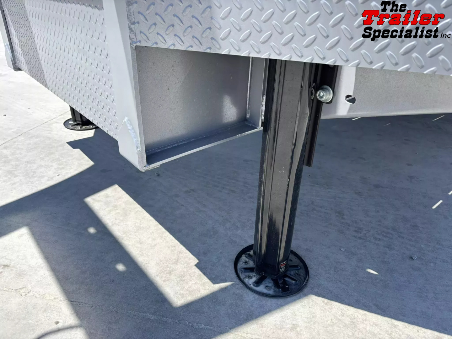 New 2025 Diamond C Trailers 8.5FT X 25FT 25.9K GVW Flatbed Trailer