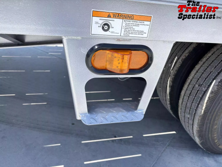 New 2025 Diamond C Trailers 8.5FT X 25FT 25.9K GVW Flatbed Trailer