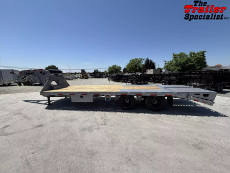 New 2025 Diamond C Trailers 8.5FT X 25FT 25.9K GVW Flatbed Trailer
