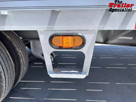 New 2025 Diamond C Trailers 8.5FT X 25FT 25.9K GVW Flatbed Trailer