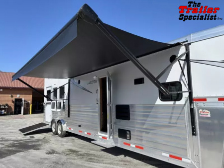 New 2026 Lakota INFINITY 15FT LQ GN 3H SLANT Horse Trailer