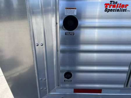 New 2026 Lakota INFINITY 15FT LQ GN 3H SLANT Horse Trailer