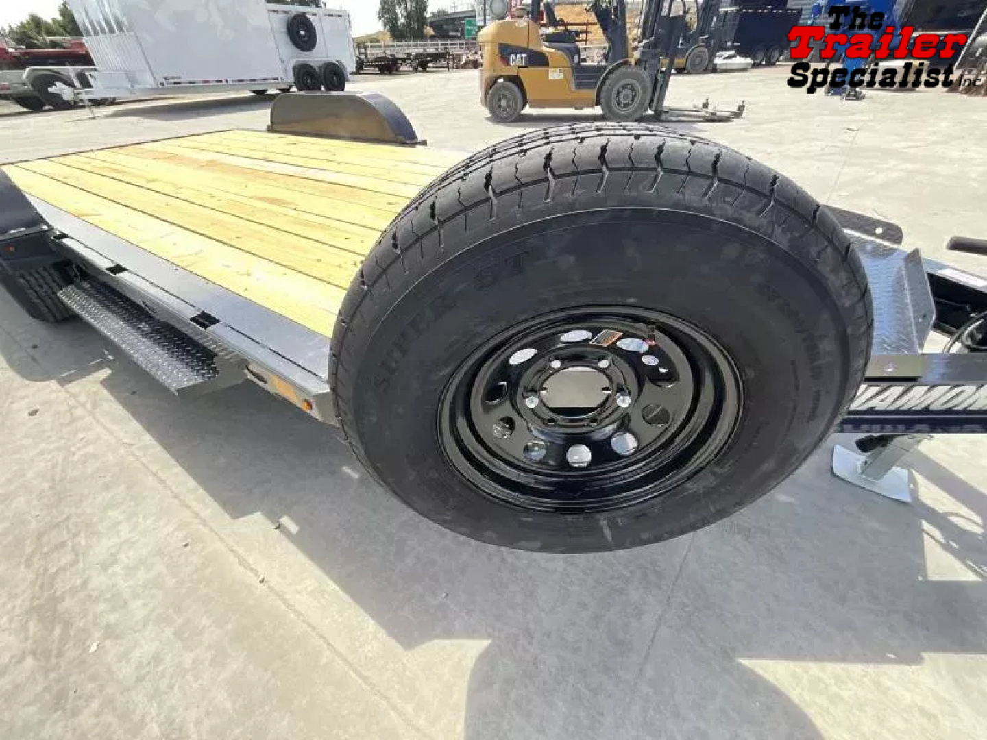 New 2025 Diamond C Trailers 7FT X 16FT 9890 GVW Car Hauler