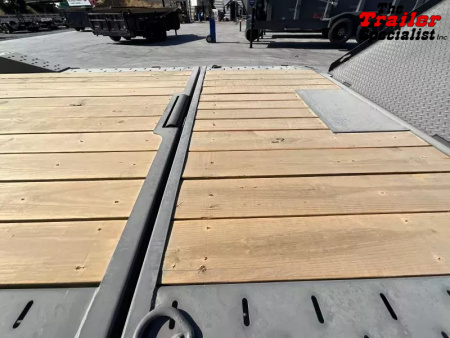 New 2025 Diamond C Trailers 8.5FT X 22FT 18K GVW Equipment Trailer