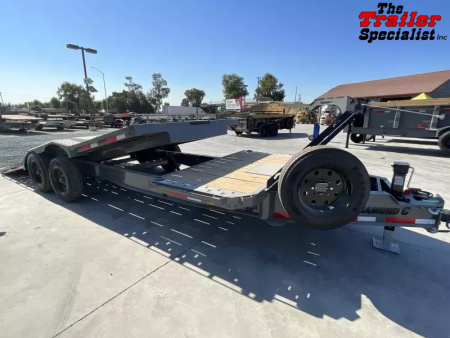 New 2025 Diamond C Trailers 8.5FT X 22FT 18K GVW Equipment Trailer