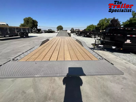 New 2025 Diamond C Trailers 8.5FT X 22FT 18K GVW Equipment Trailer