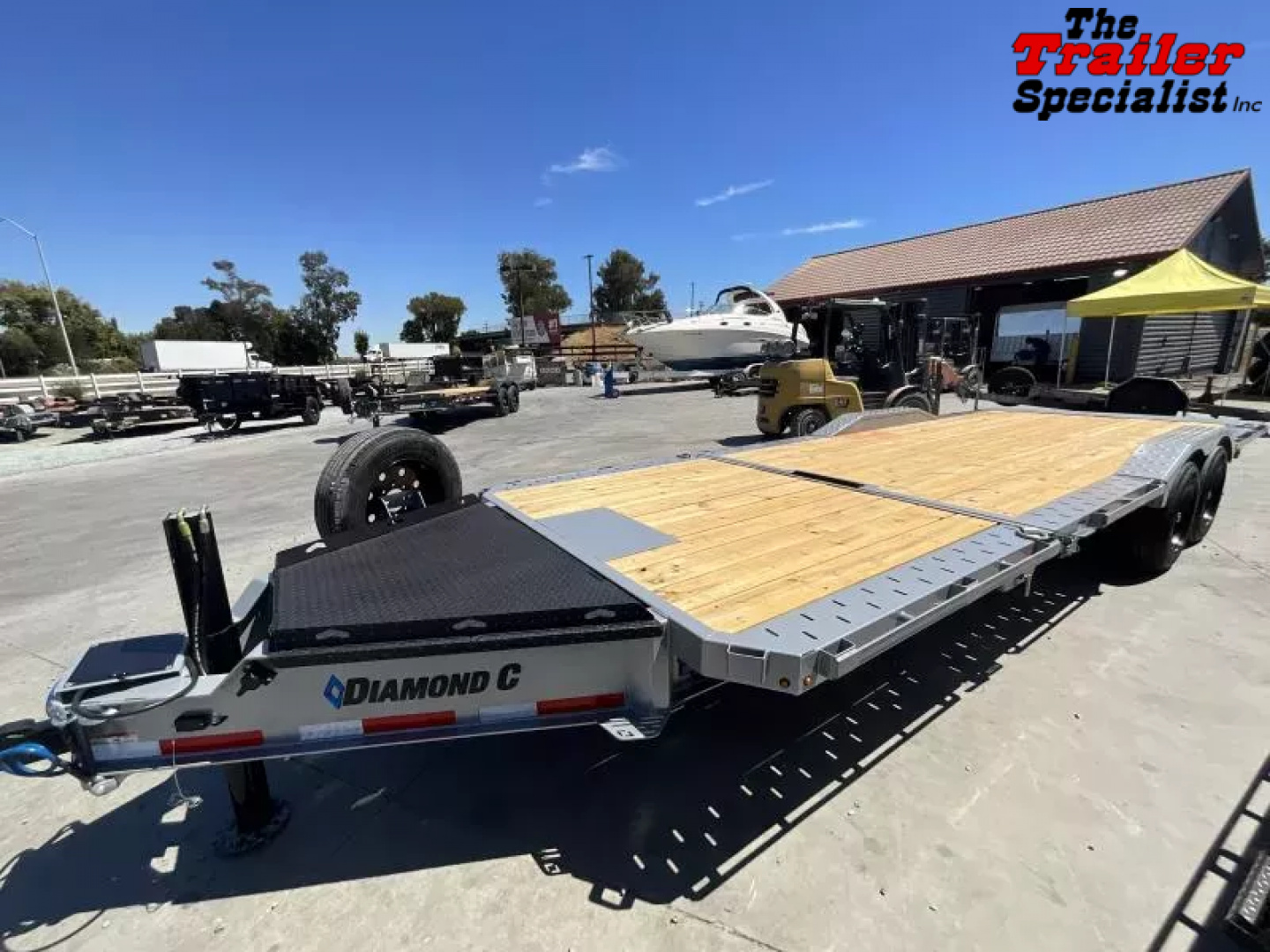 New 2025 Diamond C Trailers 8.5FT X 24FT 18K GVW Equipment Trailer