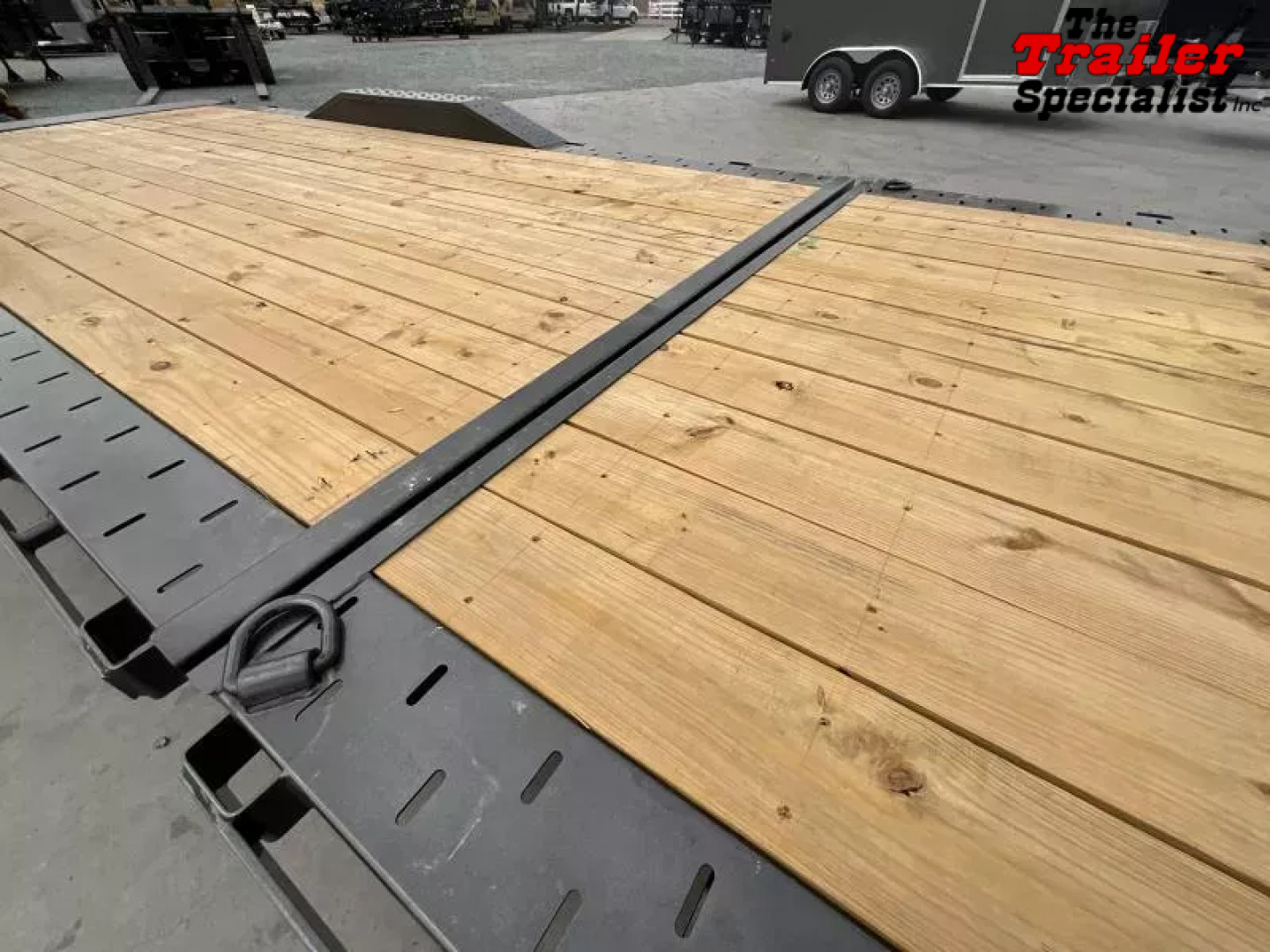 New 2025 Diamond C Trailers 8.5FT X 24FT 23K GVW Flatbed Trailer