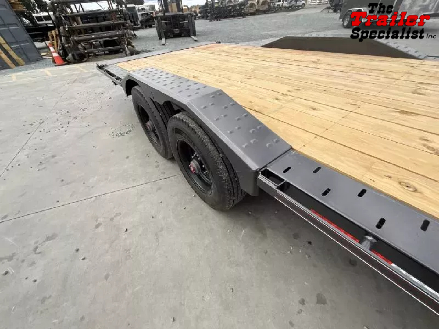 New 2025 Diamond C Trailers 8.5FT X 24FT 23K GVW Flatbed Trailer