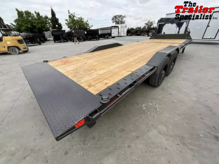 New 2025 Diamond C Trailers 8.5FT X 24FT 23K GVW Flatbed Trailer