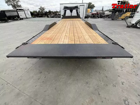 New 2025 Diamond C Trailers 8.5FT X 24FT 23K GVW Flatbed Trailer