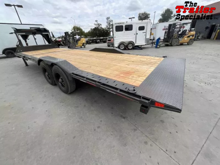 New 2025 Diamond C Trailers 8.5FT X 24FT 23K GVW Flatbed Trailer