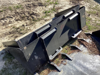 New 2024 Wildcat Long bottom bucket  Buckets