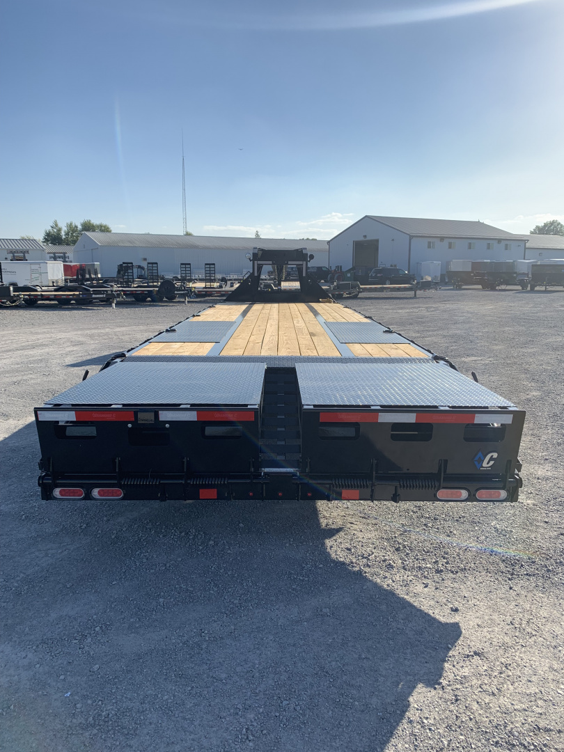 New 2026 Diamond C Trailers FMAX212L32X102MR (27' + 5' X 102") 25.9K Max Ramp (Pacesetter Ed.) Flatbed Trailer