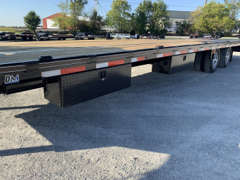 New 2026 Diamond C Trailers FMAX212L32X102MR (27' + 5' X 102") 25.9K Max Ramp (Pacesetter Ed.) Flatbed Trailer