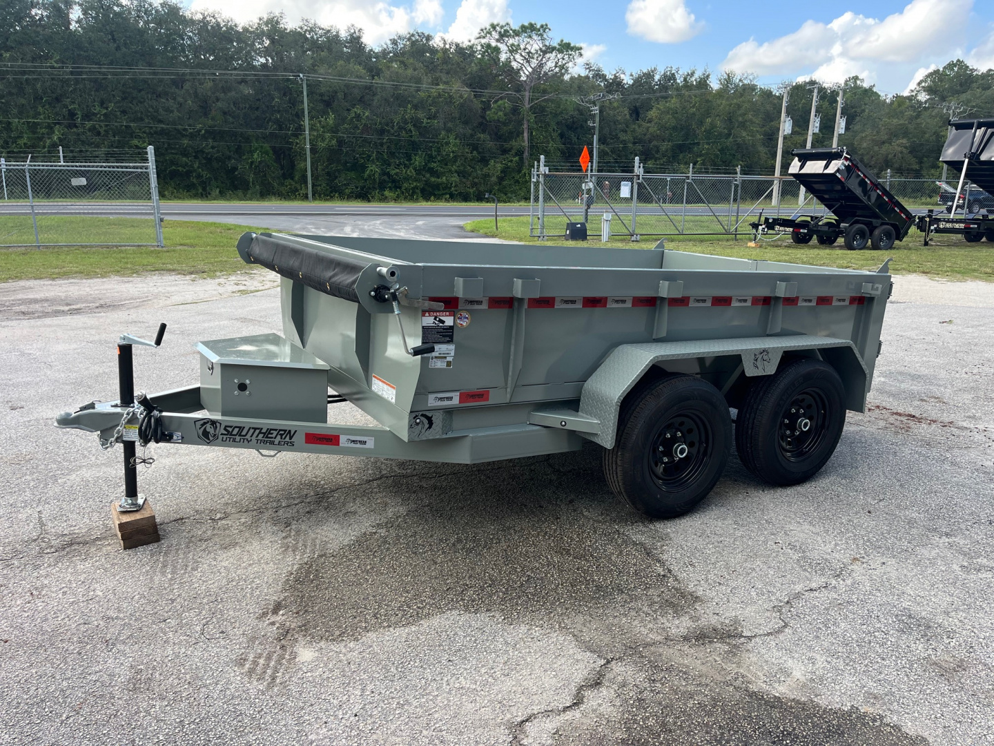 New 2025 Southern Utility 6x10x2 10K Dump Trailer