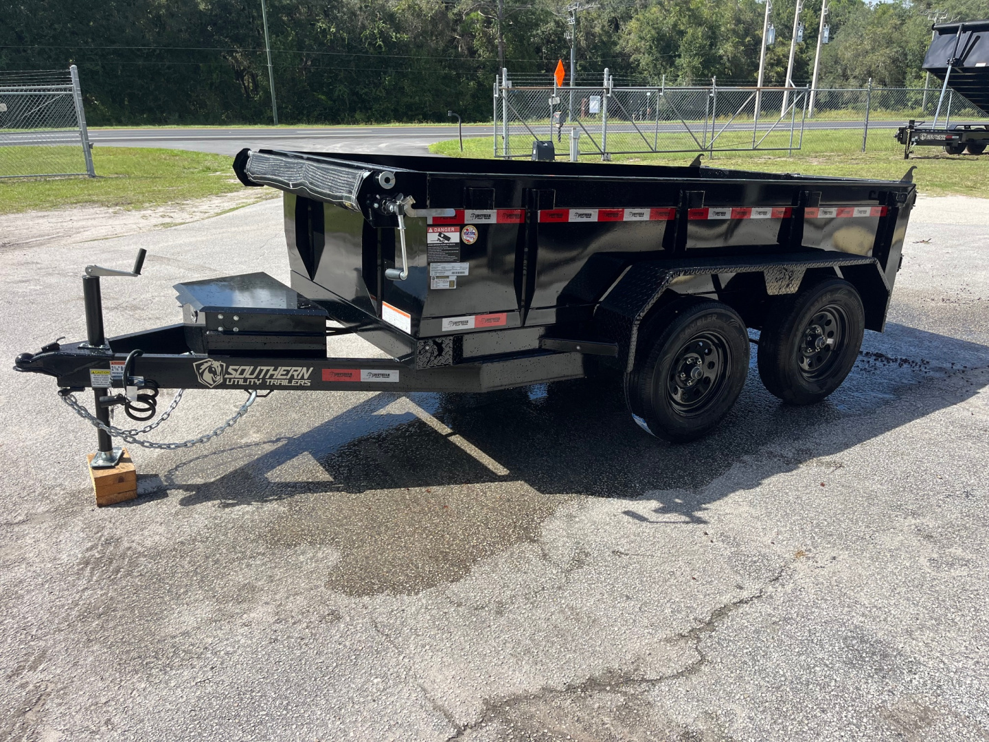 New 2025 Southern Utility 5x10x2 7K Dump Trailer